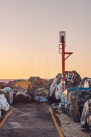 5293 Breakwall Photo For Sale