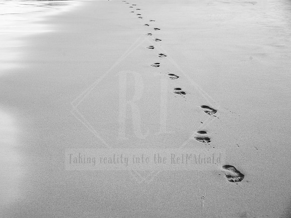 _ALI1200 Black & White Photography by Reimagined Images, Port Macquarie. Available as décor prints.