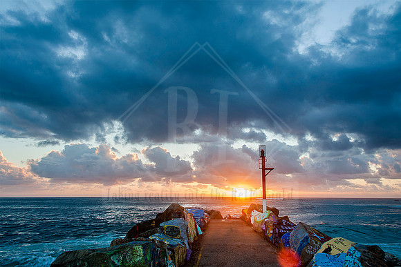 4856 Breakwall Photo For Sale
